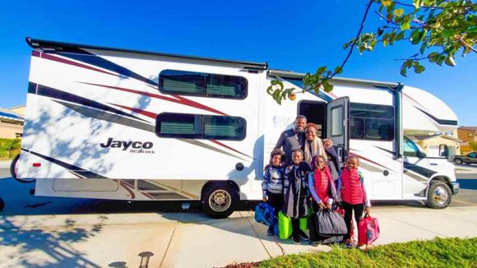 how old to rent an rv