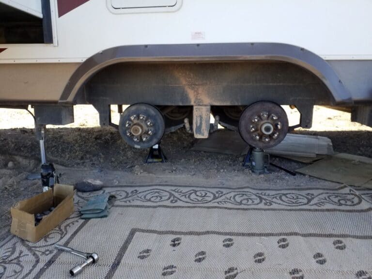 How To Jack Up An Rv Trailer Safely